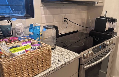 Herron Morton Apartment | Charming 1-bedroom carriage house apartment with private garage