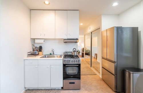 Mill Valley House | Charming 1 bedroom Treehouse Retreat in Redwoods