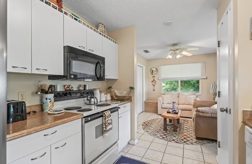 The Villages House | Charming 2/2 Ranch in Orange Blossom Gardens: Relax, Explore, and Enjoy!