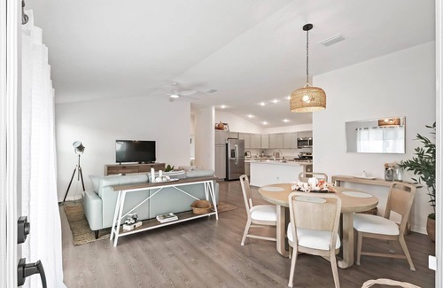 Sumter County Villa | Charming 2/2 Villa in Moultrie Creek – Relax, Dine & Explore Nearby Fun!