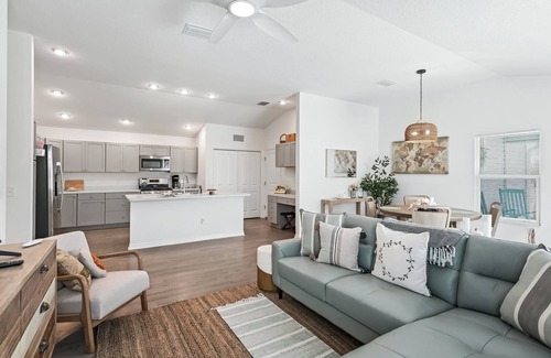 Sumter County Villa | Charming 2/2 Villa in Moultrie Creek – Relax, Dine & Explore Nearby Fun!