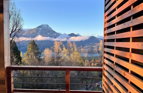 Saint-Apollinaire Apartment | Charming 2-bedroom hotel suites with jacuzzi in welcoming Saint-Apollinaire