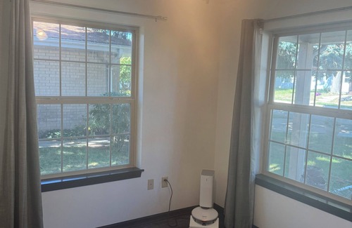 South Milwaukee Condo | Charming 2-bedroom condo in peaceful South Milwaukee with AC