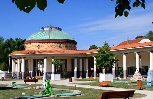 Contrexeville House | Charming 2-bedroom town house 3 minutes from the Contrexéville thermal baths