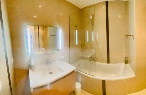 Theoule-sur-Mer Apartment | Charming 2-Bedroom Apartment in Théoule-sur-Mer with Swimming Pool Access