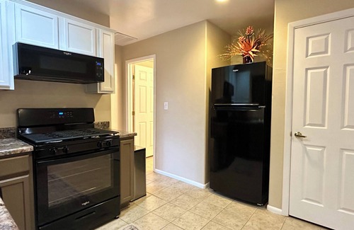 Pearce House | Charming 2-bedroom, 2-bathroom house, ideal for a relaxing getaway.