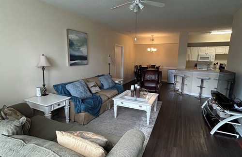 Kirkman North Apartment | Charming 2-bedroom apartment in wonderful Orlando close to Universal studios