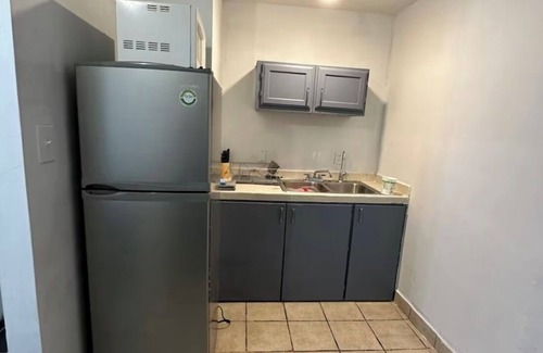 Bonanza Apartment | Charming 2-bedroom apartment with WiFi, AC in superb Laredo