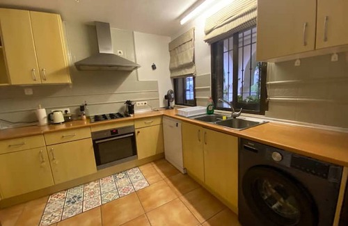 Almunecar Apartment | Charming 2-bedroom apartment with WiFi, AC in wonderful La Herradura