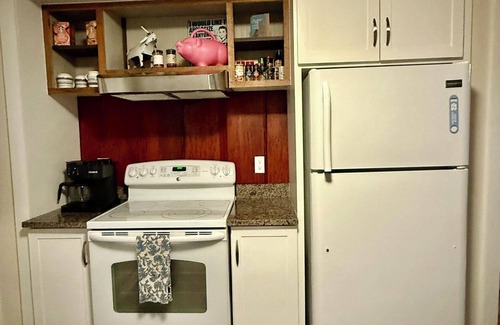 Carrboro House | Charming 2-bedroom bungalow in delightful Carrboro.