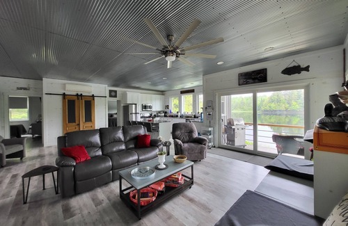 Monticello Cottage | Charming 2 Bedroom Cottage steps from Conroy Lake in Monticello, Maine.