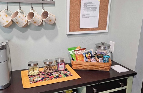 Williams Cabin | Charming 2-bedroom cabin with WiFi, AC in Williams, AZ nestled on 18 acres