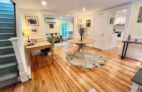 North Cambridge House | Charming 2-bedroom house with a hidden garden in lovely Cambridge.