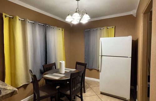 Hobbs House | Charming 2-bedroom house in central Hobbs!