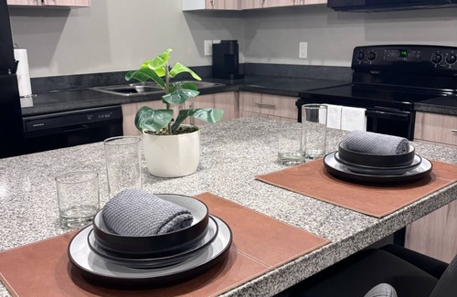 Brownsville Apartment | Charming 2-bedroom apartment in Brownsville with WiFi and AC