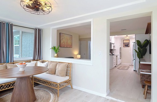 Ormond Beach House | Charming 2-bedroom bungalow with AC, WiFi in peaceful Ormond By The Sea