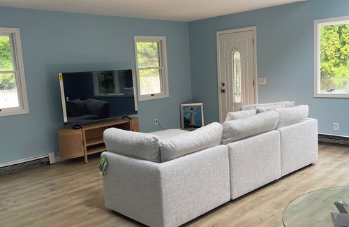 Southampton House | Charming 2-bedroom house with WiFi and AC in wonderful Southampton