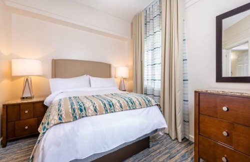 Florida Central Atlantic Coast Hotel | Charming 2-bedroom villa at Marriot's Cypress Harbour Villas