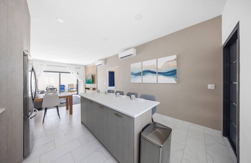 Ponton Apartment | Charming 2 BR Oasis in Oranjestad by Bocobay
