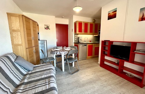 Sete Apartment | Charming 2-room cabin with parking and pet-friendly in Sète