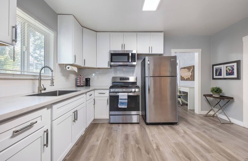 Sacramento House | Charming 2BR in West Sac w/Laundry & Patio