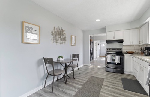 Lansing House | Charming 2BR South Lansing Retreat Close to MSU & Downtown