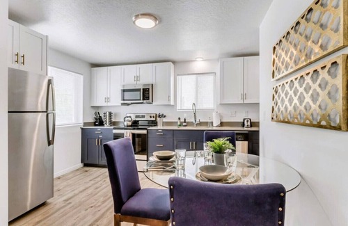 Sugar House Apartment | Charming 2BR with King and Queen Beds, Near Downtown SLC and Local Attractions