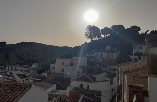 Montejaque House | Charming 3-Bed House in Montejaque