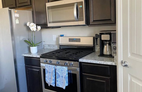 Colorado Springs House | Charming 3-bedroom house with WiFi, Mountain View in wonderful Colorado Springs