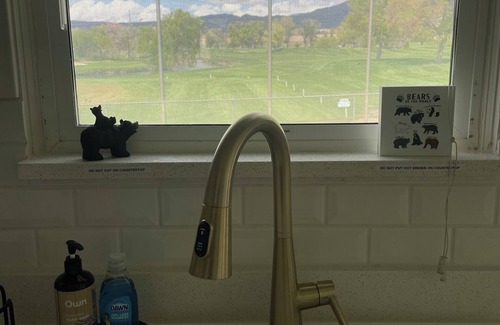 Sugar House House | Charming 3-bedroom house on golf course in Sugarhouse.