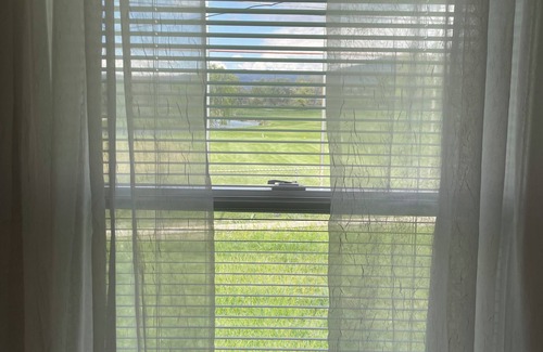 Sugar House House | Charming 3-bedroom house on golf course in Sugarhouse.