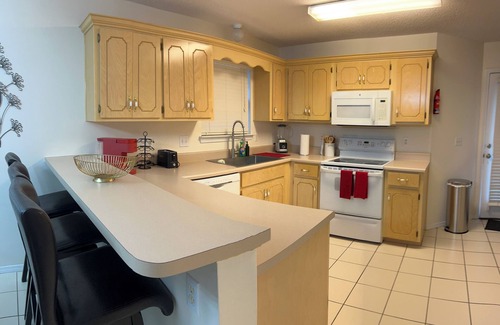 Niceville House | Charming 3-bedroom Bungalow in Destin FL. Relax, Recharge, Repeat!