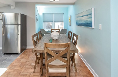 Ocean City Cottage | Charming 3 Bedroom Cottage in Downtown Ocean City Close to Boardwalk!