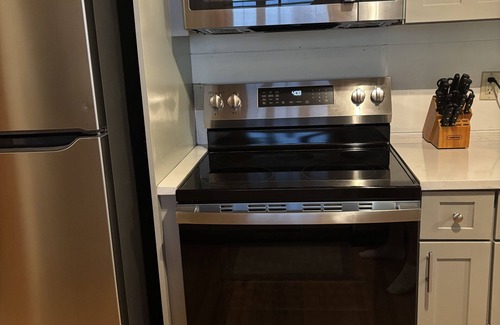 Cashiers Cottage | Charming 3-bedroom cottage Cashiers fiber WiFi w/1,200 sq ft outdoor space