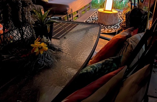 Oak Forest House | Charming 3-bedroom house with fitness equipment in lovely Oak Forest