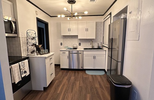 Port Wentworth House | Charming 3-bedroom house in delightful Savannah, GA.