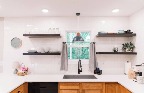 Nixa House | Charming 3-bedroom, Kid Friendly, 10min to Springfield, Countryside-1 Acre