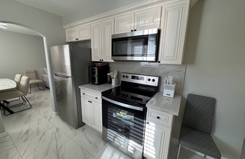 Sacramento House | Charming 3-bedroom Private Home in the Heart of Sacramento