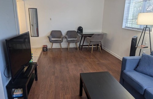 Clanton Park Condo | Charming 3 bedroom Townhouse Toronto Near long branch Go station