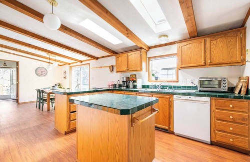 Fleischmanns House | Charming 3-bedroom home with WiFi in marvelous Fleischmanns, close to Belleayre!