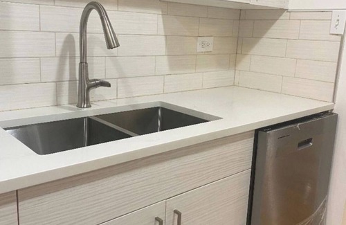 Oak Park House | Charming 3 beds 2 full baths close to Chicago downtown walking to trains