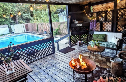 Antioch House | Charming 3-br House in Nashville. 15m downtown,10m Airport,5m zoo. HotTub n Pool