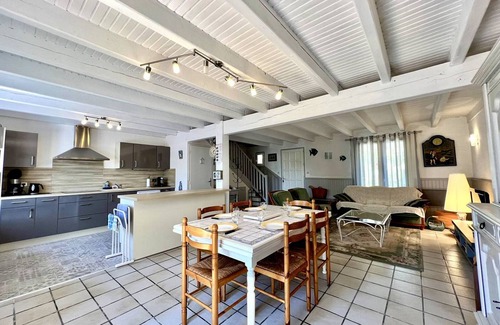 La Bree-les-Bains House | Charming 3BR House w/Garden & Terrace, Walk to Beach, La Brée-les-Bains