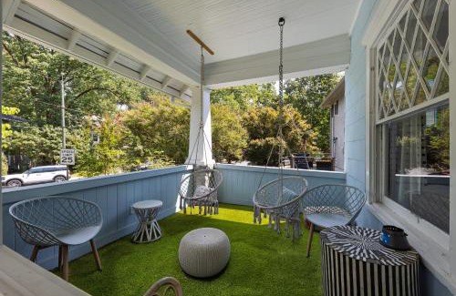 Midtown House | Charming 3br Near Piedmont Park Patio