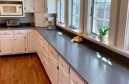 Keene House | Charming 4-bedroom Colonial in lovely Keene with WiFi, AC