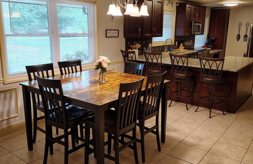 Paw Creek House | Charming 4-bedroom house with WiFi and AC in fabulous Charlotte