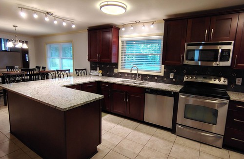 Paw Creek House | Charming 4-bedroom house with WiFi and AC in fabulous Charlotte