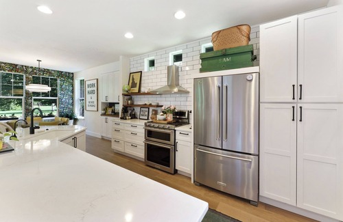 Century West House | Charming 4-bedroom house with WiFi, AC in amazing Bend