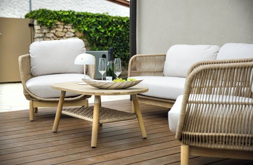 Zambratija Villa | Charming 4-bedroom villa with pool, private parking, AC, WiFi in Zambratija