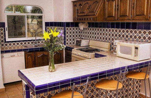 Cabo San Lucas Villa | Charming 4 bedrooms, Close walk to beautiful beach